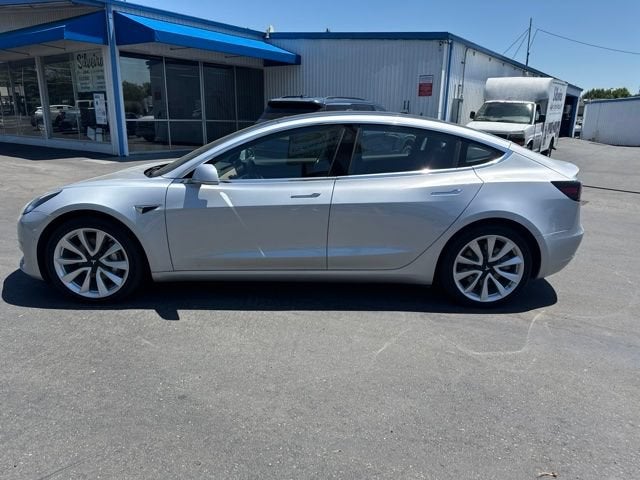 tesla model 3 2018 5YJ3E1EA3JF061030 image tesla model 3 2018 5YJ3E1EA3JF061030 image